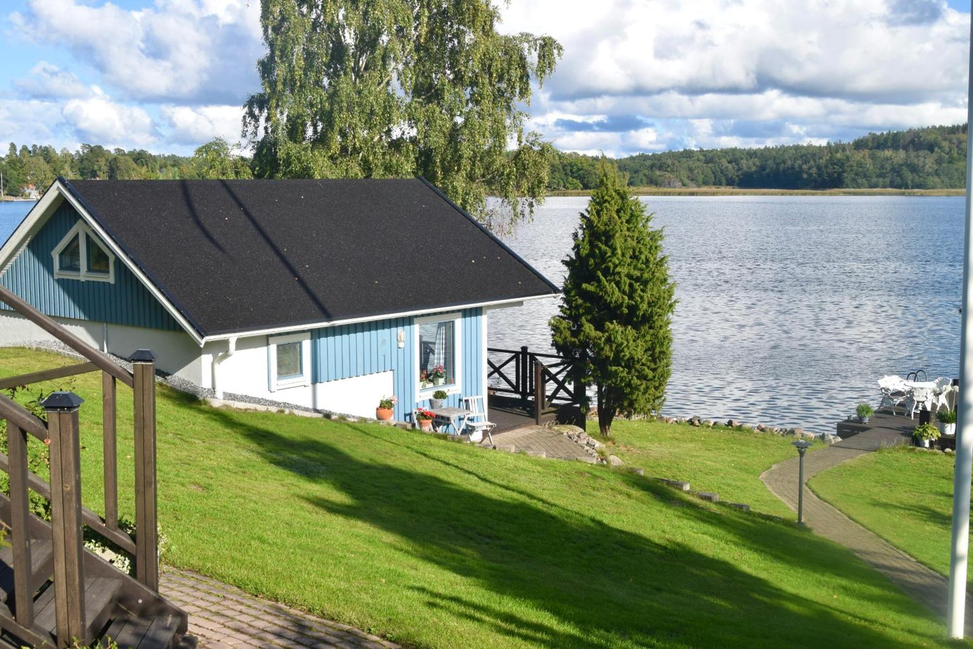 Sjoestuga/Gaesthus I Skaergarden. Åkersberga Exterior foto